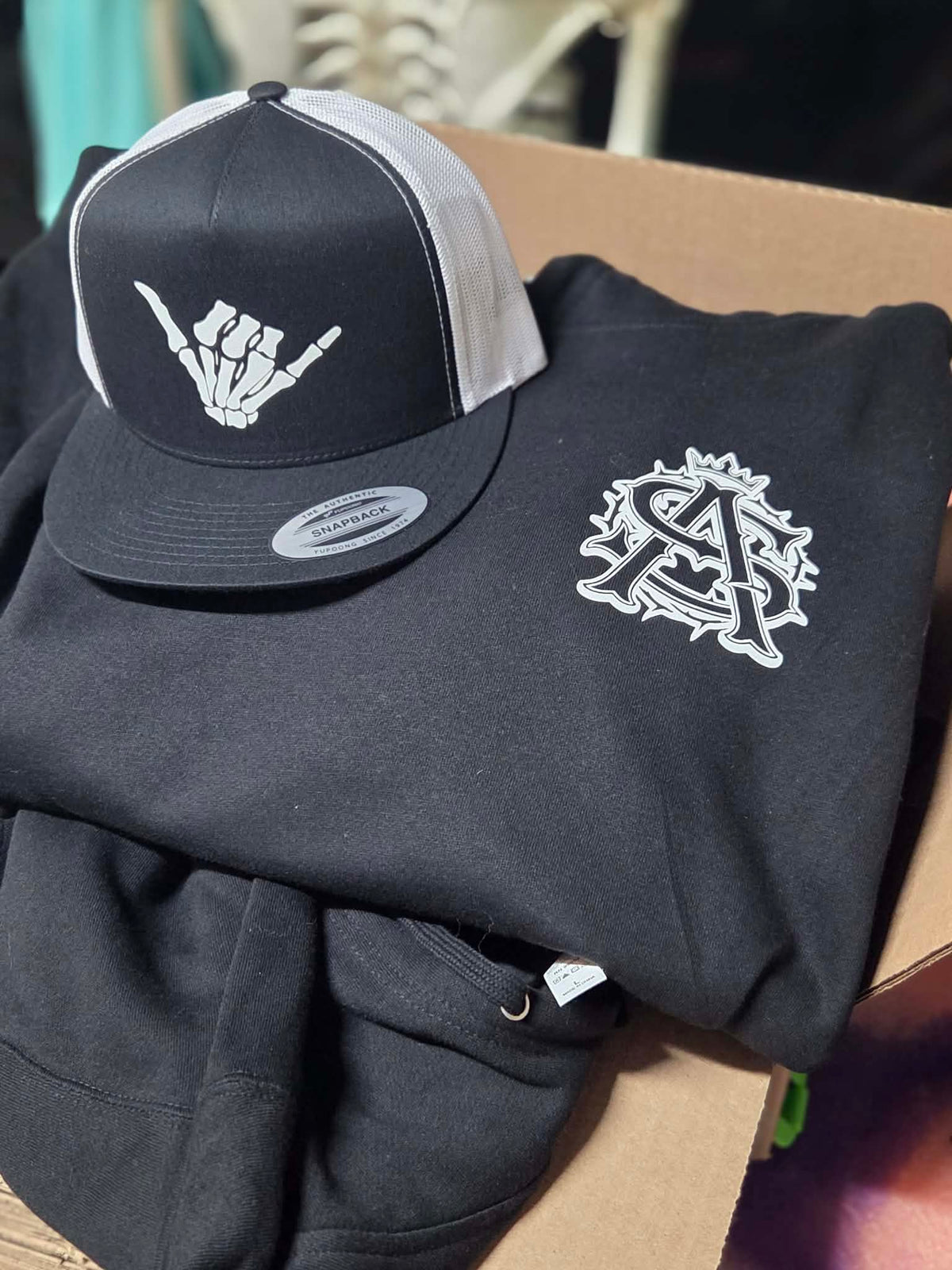 Hang Ten Trucker Hat